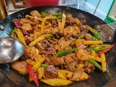 -富正毅三下锅(体育馆店)