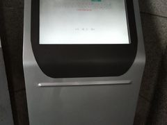 -百联又一城停车场