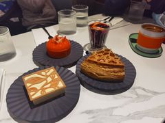 -潮一不贰·法式甜品·生日蛋糕·西式简餐(外滩店)