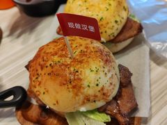 -必胜客(绿地新都会店)