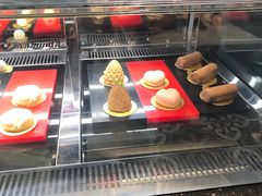 -五月罗马海鲜自助餐厅(月星环球港店)