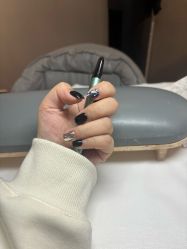 -UGIRL有个美甲