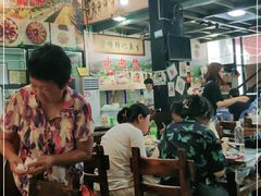 大堂-官塘锋记鱼生·生腌·砂锅粥(牌坊街店)
