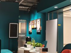 等候区-海马体照相馆(北京apm店)