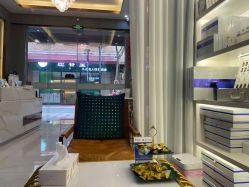 -菩羽·专业美胸·连锁养护中心