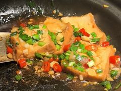 -费大厨辣椒炒肉(高铁吾悦广场店)