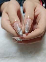 -UGIRL有个美甲