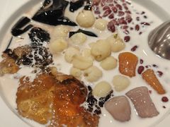 -RUXU入续糖水铺与包(卓悦中心店)
