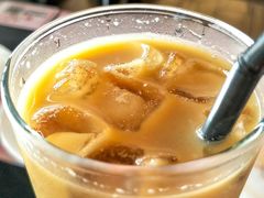 -樱花里音乐餐吧·牛扒椰子鸡(东圃店)