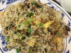 火鸭丝炒饭-玫瑰苑烧腊饭店