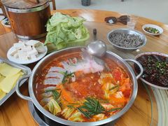 -苗侗地道红酸.酸汤鱼·酸汤牛肉