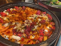 -四囍码头海鲜烧烤自助火锅(外滩南京东路悦荟广场店)