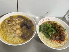 -文山荷鲜居(翠湖店)