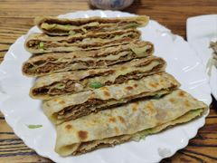 -溢心园香河肉饼总店
