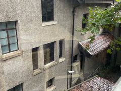 -穹六人间 people 6(岳阳路店)
