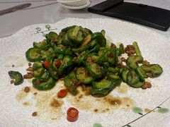 肉沫荷兰脆黄瓜-羲和雅苑•北京烤鸭(平安国际金融中心店)