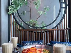 -湊湊火锅·茶憩(上海合生汇店)