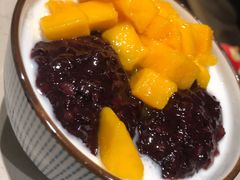 芒果白雪黑糯米-小团圆糖水铺(襄阳南路店)