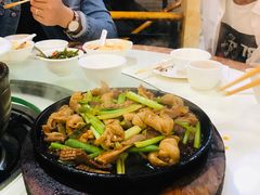-渝君重庆火锅(嘉宾路店)