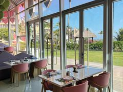 -水桶王国主题餐厅·聚会·生日派对·亲子活动·家庭套餐(亚龙湾希尔顿店)