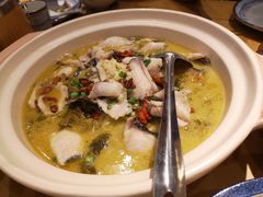酸菜鱼-老板很二(吉大店)