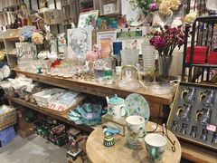 -陶缘陶瓷工厂店