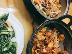 -老钟家烤羊排·敦伊阁清真餐厅胡羊焖饼