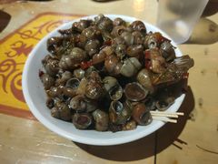 -琥珀老六龙虾(四里河店)