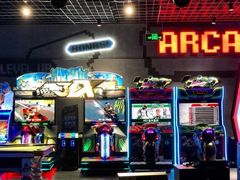 -世代星球·保龄球·镭战真人CS·团建(杨浦店)