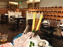-鲜入唯煮·港式海鲜牛肉火锅(金宝街店)