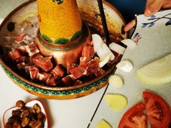 -毛辣果·贵州红酸汤牛肉火锅(西单店)