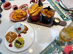 -水桶王国主题餐厅·聚会·生日派对·亲子活动·家庭套餐(亚龙湾希尔顿店)