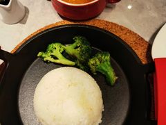 -必胜客(世欧广场店)