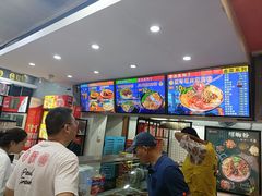 -柳螺锅螺蛳粉(月亮街店)