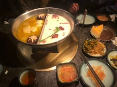 -湊湊火锅·茶憩(新中关购物中心店)