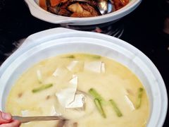 老豆腐百叶炖汤-景禧楼(景尚恐龙主题度假酒店)
