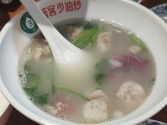 -老天桥酱肉烧饼夹肘子(天桥店)