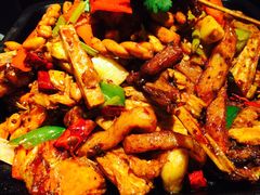 -炭舍干锅·烤鱼(扬名广场店)