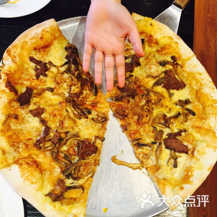 king ranch国王牧场big披萨图片 - 第1张