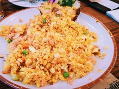 鲜虾菠萝饭-地狱厨房Hell's  Kitchen(美丽熙街店)
