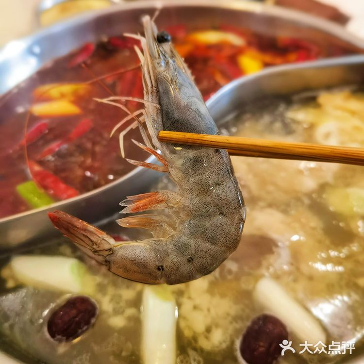 立冬吃什么？| 当然是宅家造火锅[礼花]