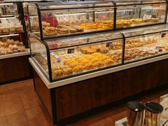 面包甜点陈列柜-金凤成祥(花园路店)