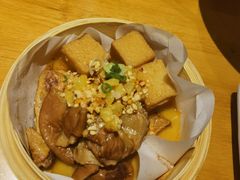 -霸蛮湖南菜·牛肉粉(荣京西街店)