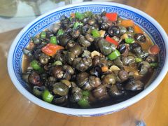 -芦茨金富饭庄·25年老字号·专做稻草鸡