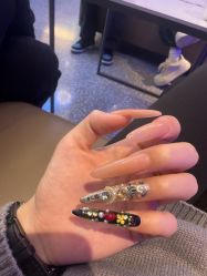 -尤米一站式美甲美睫