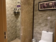 -成都宽窄巷子西美居酒店