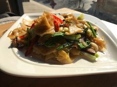 -東舍食唐精品陕菜馆