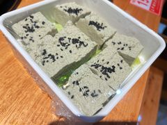 手掰黑豆腐-三个四川人火锅(华联商厦店)