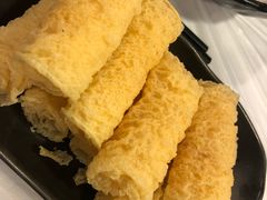炸响铃-鲜入围煮花胶鸡海鲜火锅