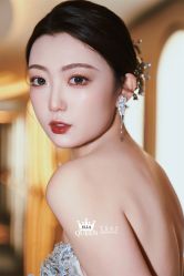 点击看大图 -艾拉·女王婚纱礼服馆